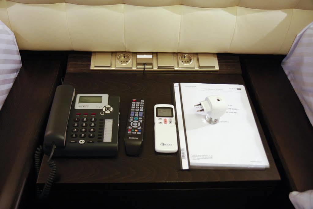 Hotel Anna Junior Targu Jiu Phòng bức ảnh